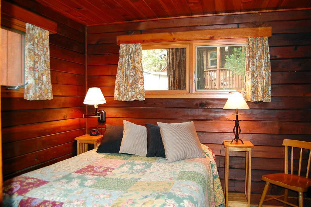 Chalet 8 Nugents Nest *
