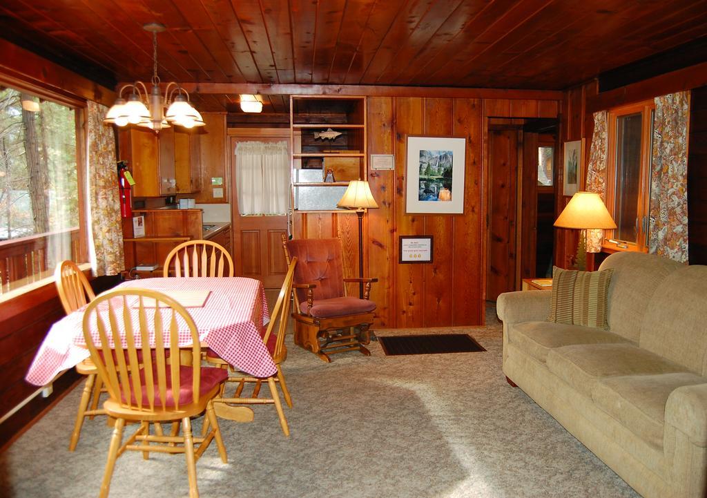8 Nugents Nest Chalet *